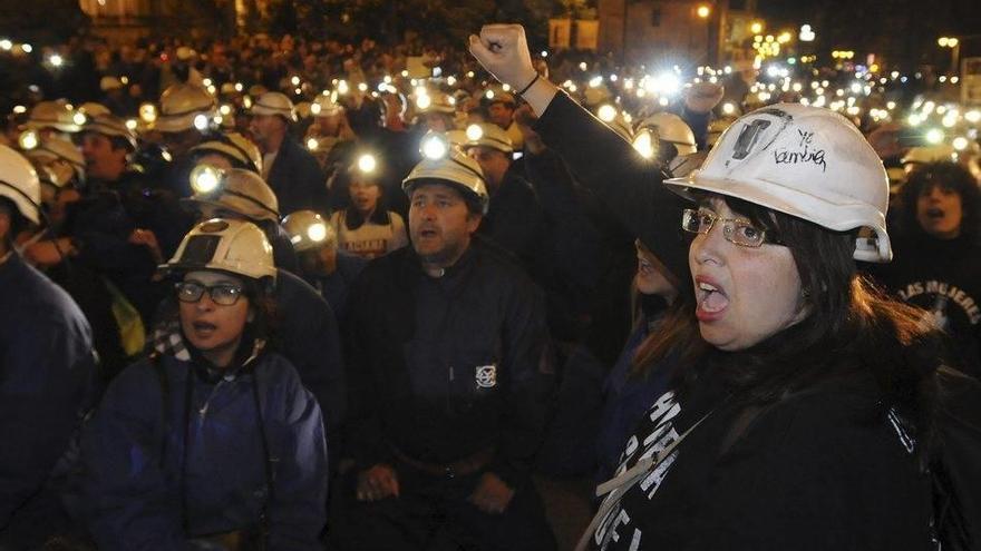 Miles de mineros, familiares, vecinos de las cuencas mineras y ciudadanos que respaldan sus reivindicaciones.