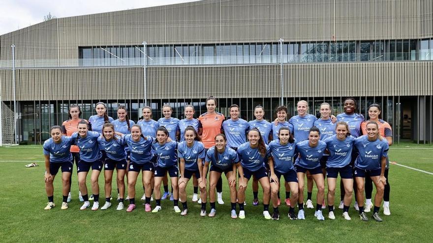 El equipo femenino ya trabaja sobre el césped