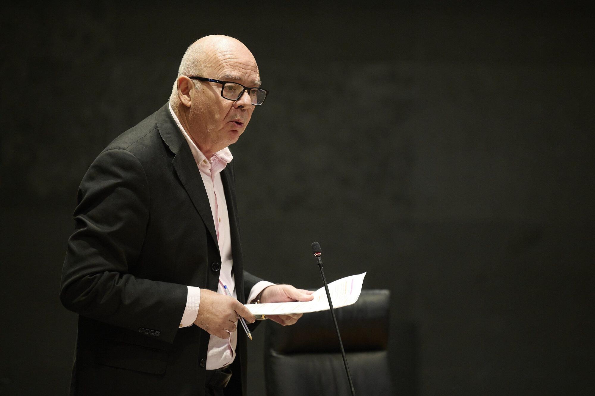 Fotos del pleno del Parlamento de Navarra (jueves 25 de septiembre de 2025)