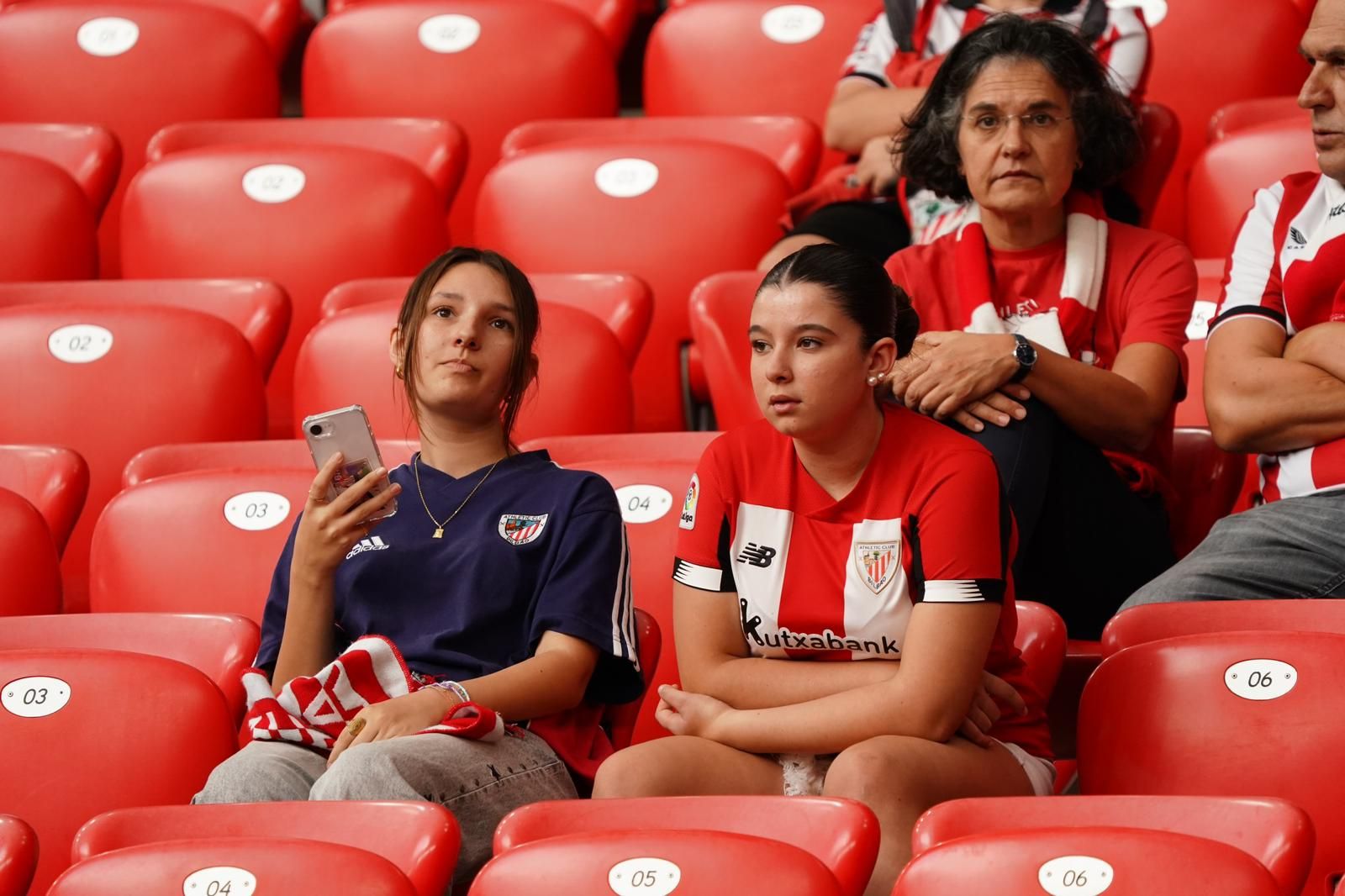 ¿Has estado en San Mamés en el partido contra el Qarabag? Búscate