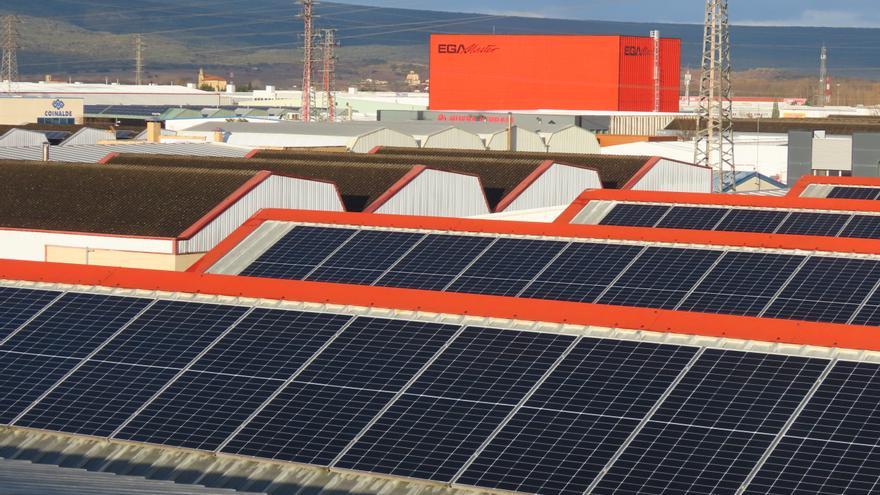 Del Valle Aguayo, compromiso con las energías renovables