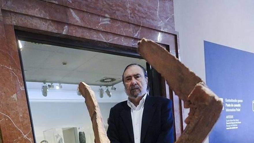 &quot;Hay entidades de fuera que nos ofrecen exposiciones gratuitas; eso demuestra el interés que suscita el museo&quot;