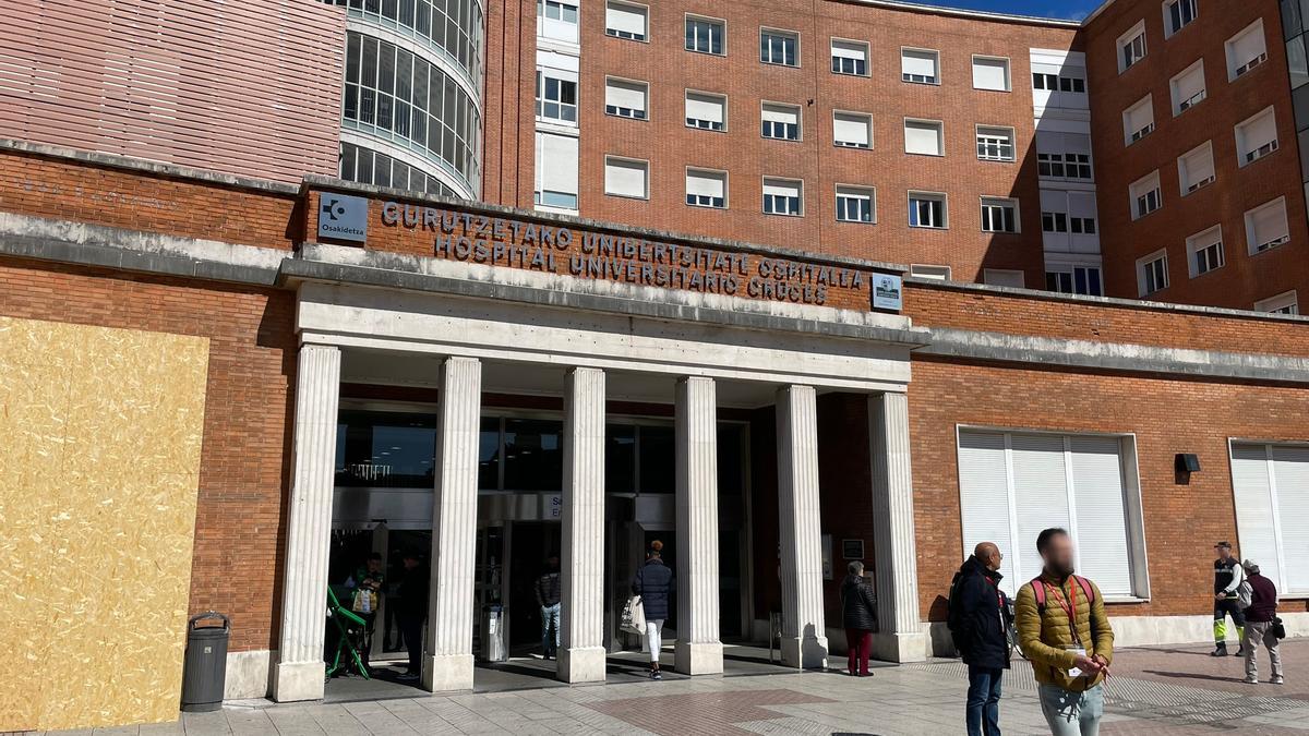 La iniciativa pretende avanzar de forma &quot;progresiva&quot; hacia el objetivo de que Osakidetza atienda con recursos propios a todas las mujeres que decidan interrumpir su embarazo.