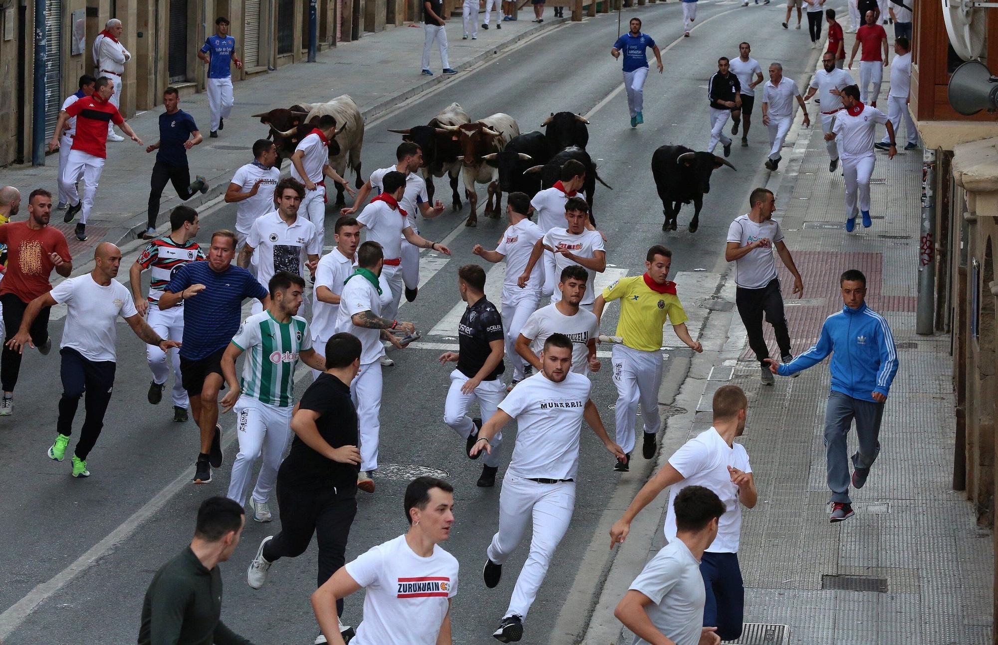 Fotos del cuarto encierro de fiestas de Tafalla 2025
