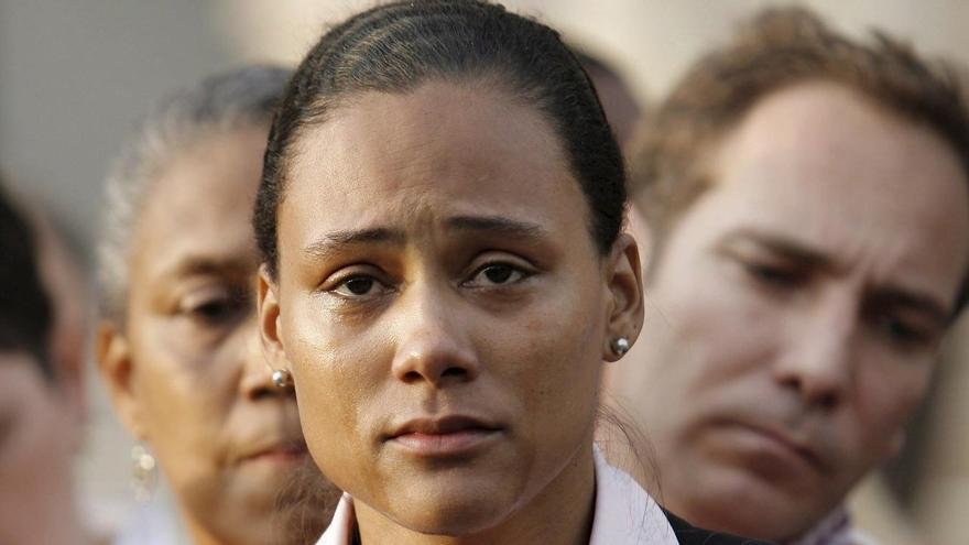 Marion Jones comparece tras devolver las cinco medallas que gano en Sídney 2000.