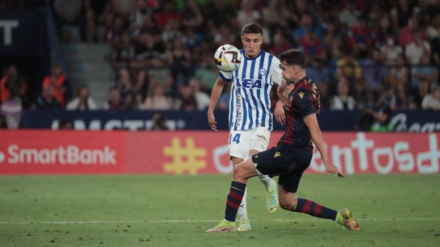 El presidente de Talleres: "Es muy probable que Nahuel continúe su carrera en España"