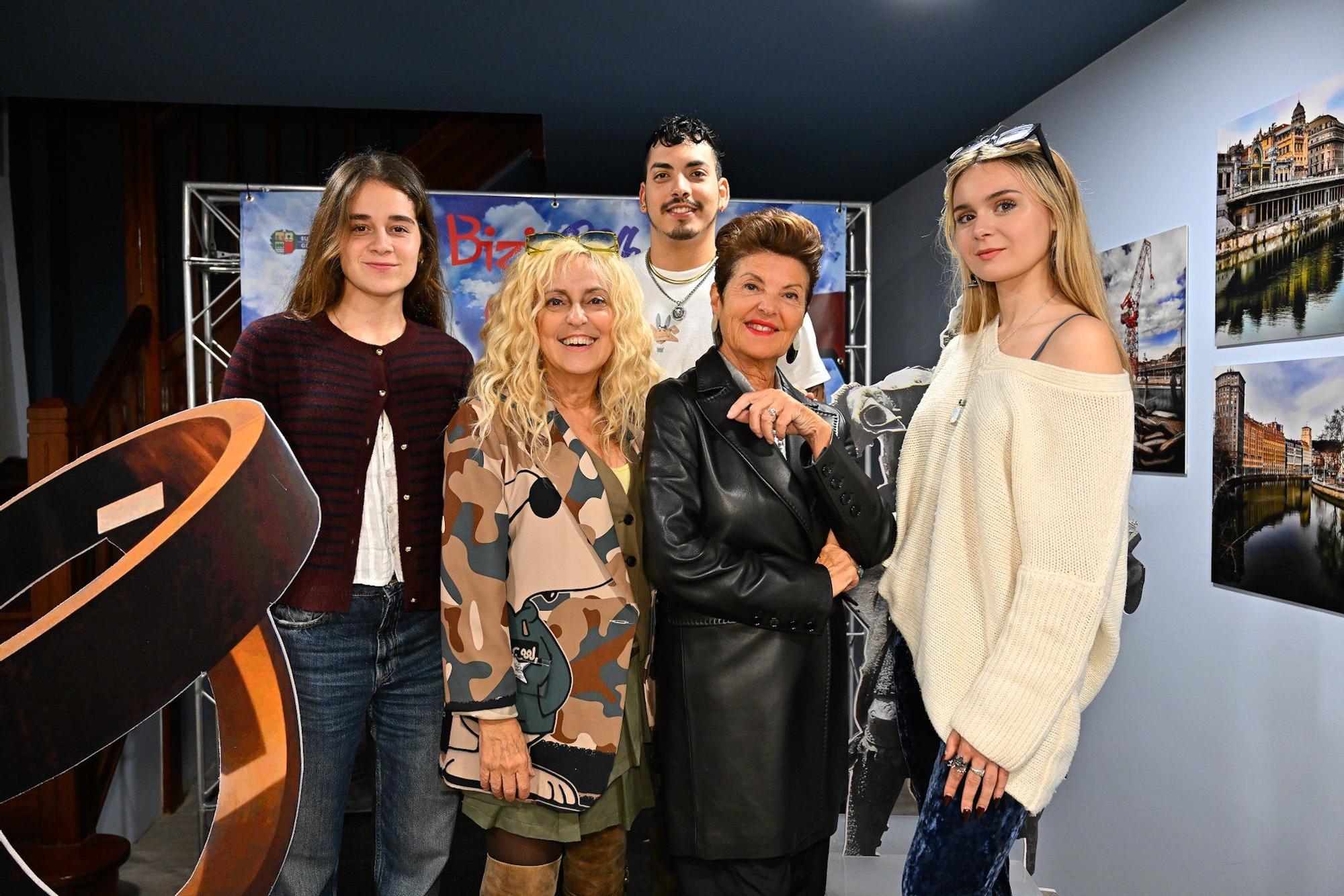 Izaro Aio, Olga Zulueta, Andere Azahares, Isabel Asolo y Jugatx Gómez. Fotos: Oskar González