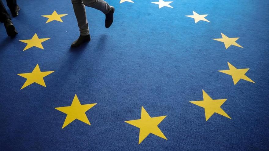 La Eurocámara pide un régimen para sancionar injerencias extranjeras en la UE