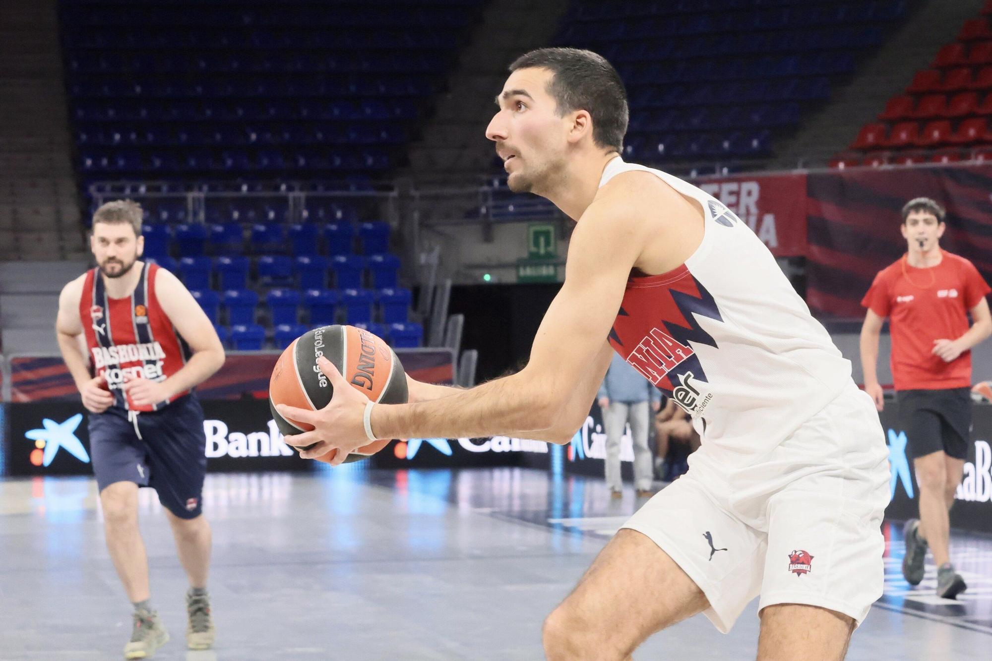 En imágenes: Sueño cumplido para 30 aficionados del Baskonia