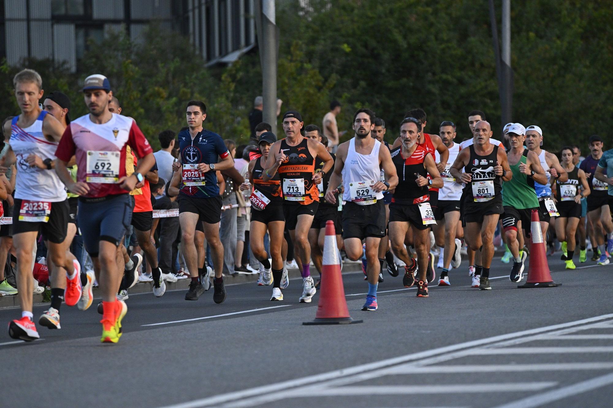 El Bilbao Night Marathon, en imágenes