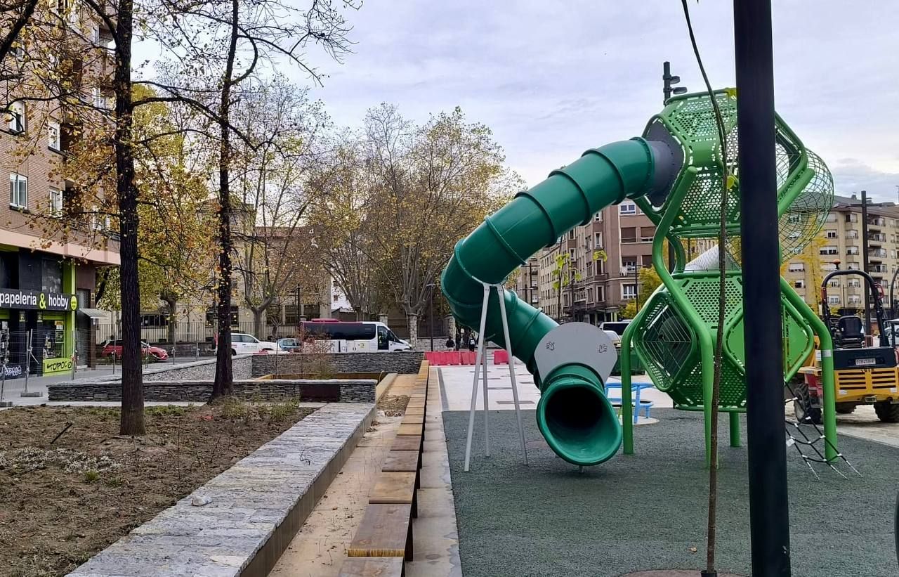 Parque de juegos Los Herrán