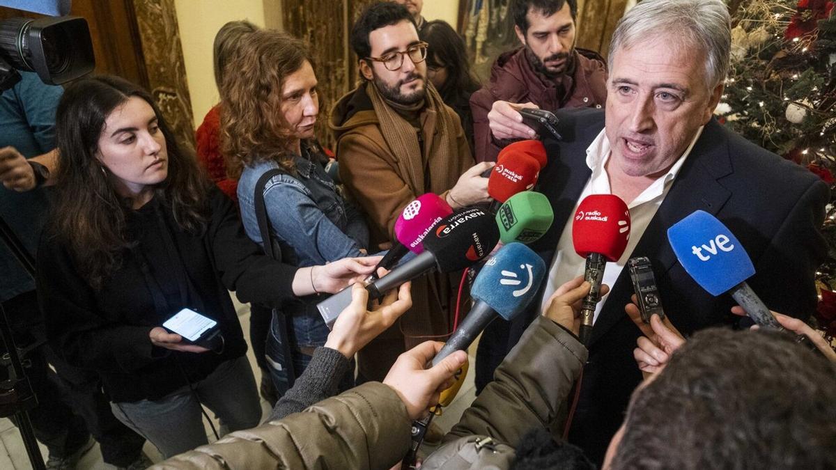 Joseba Asiron, durante la entrega a Aspace Navarra del XXII Haba de Oro de Pamplona