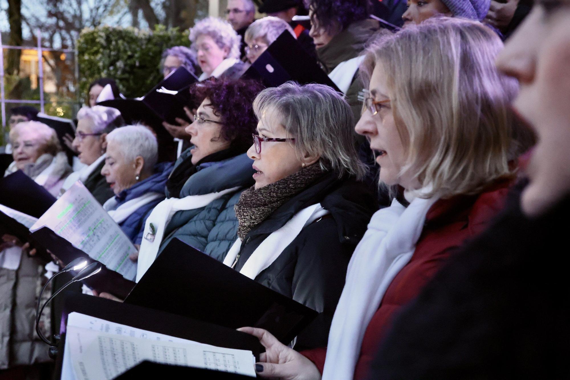 La Florida se sumerge en la Navidad con su mercado y el Belén