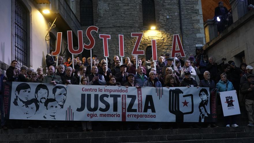 Vitoria sale a la calle para no olvidar la masacre del 3M