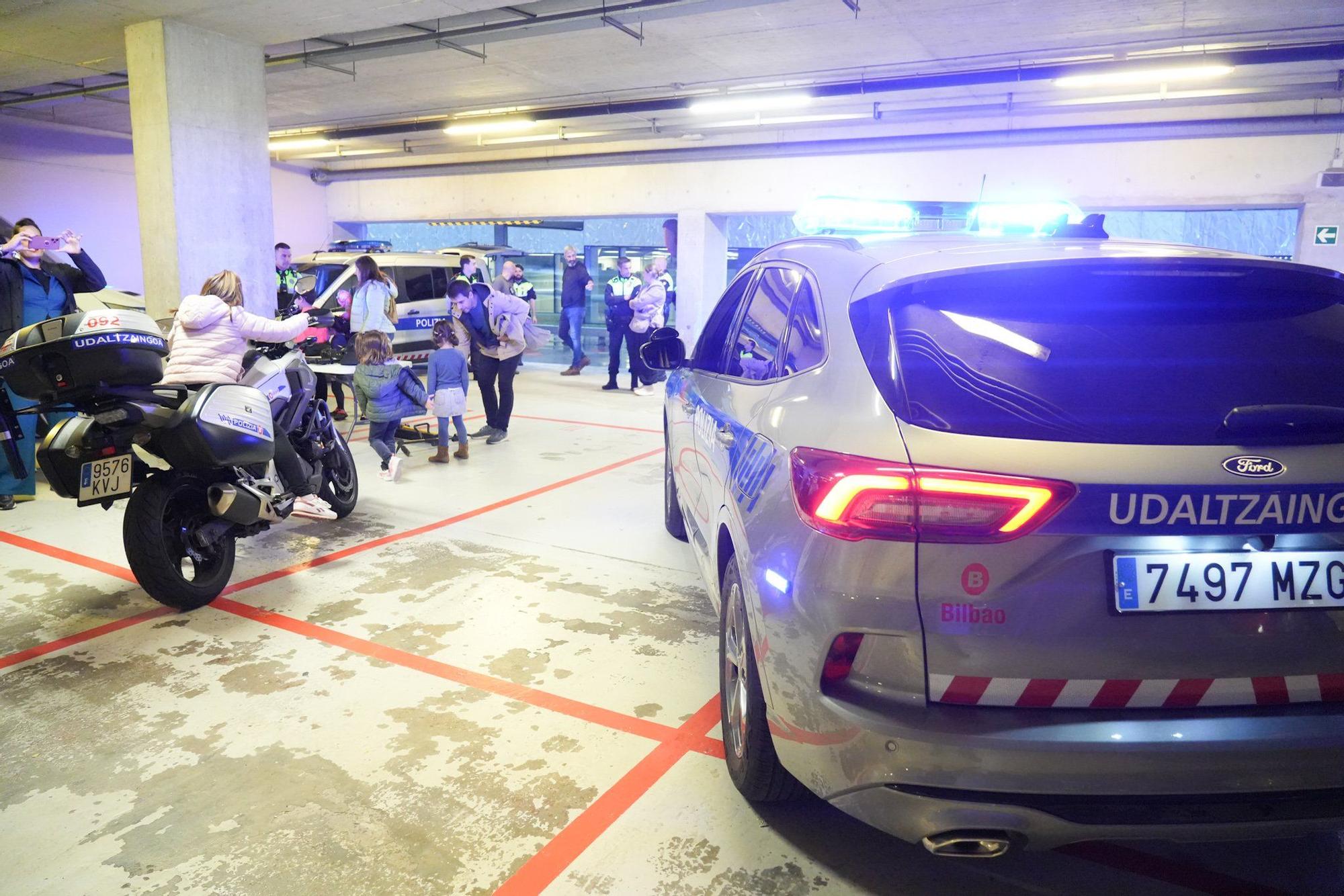 En imágenes: La Policía Municipal muestra sus entrañas con motivo del 181 aniversario