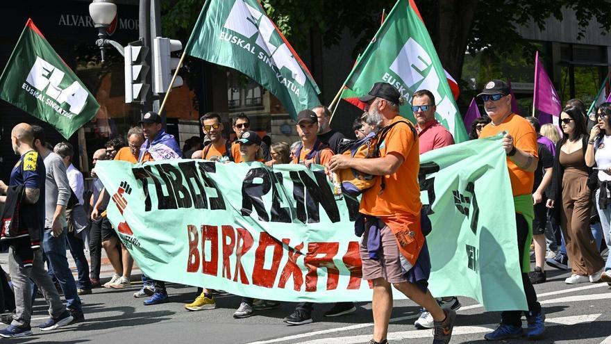 La mayoría sindical del comité se inclina por continuar la huelga en Tubos Reunidos