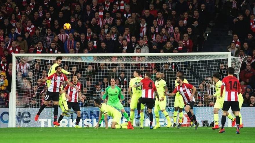 El Athletic recurrirá a Apelación la segunda amarilla a De Marcos ante el Barça