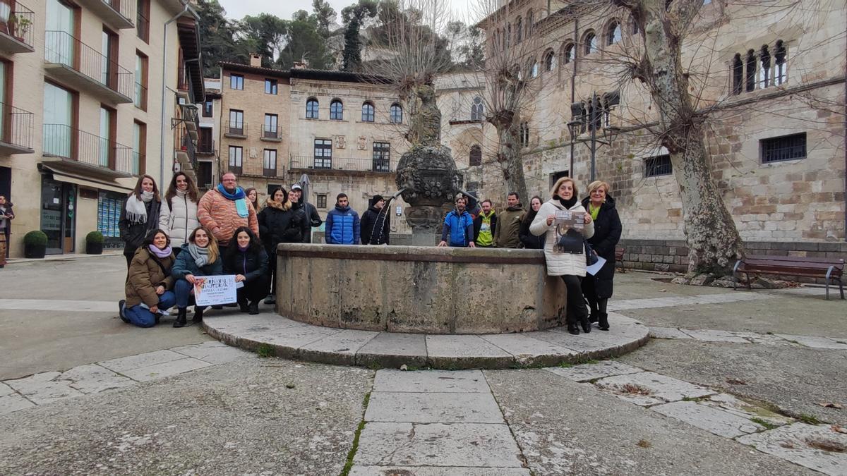 Presentación carnavales de 2024 en la plaza de san Martín de Estella-Lizarra