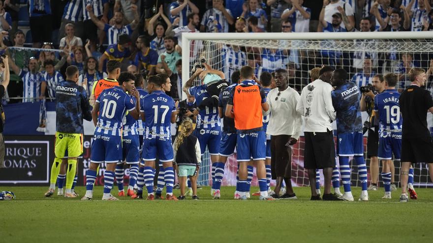 Mendizorroza abre el telón de la Liga