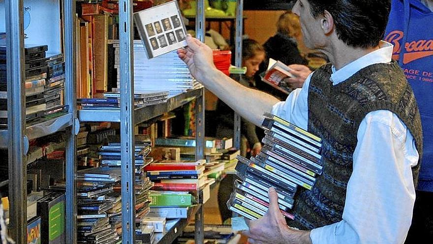 Tolosa: ateak zabalduko ditu berriro Laskorain Ikastolaren Merkatu Txikiak