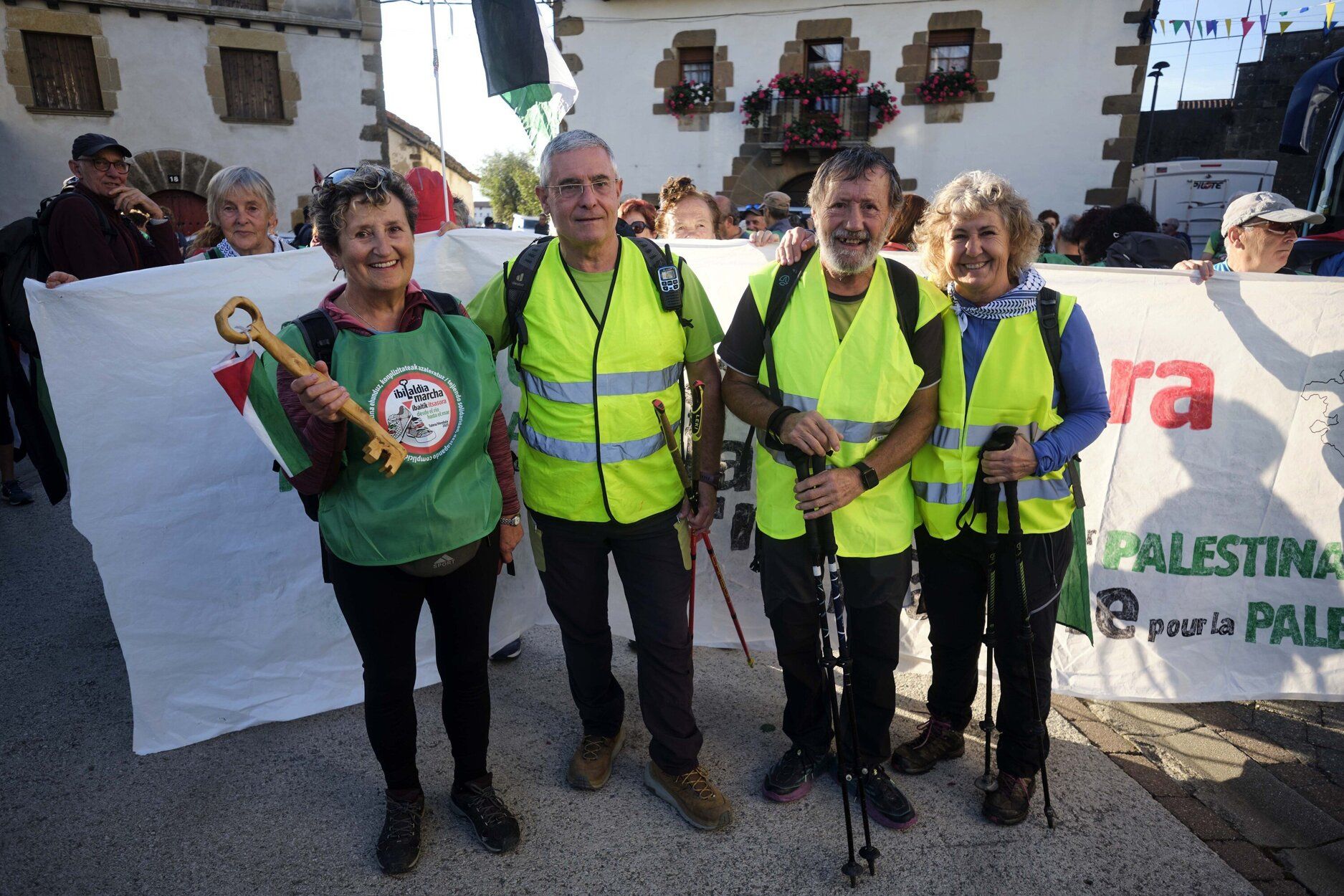 Fotos de la séptima etapa de la marcha propalestina por Navarra, desde Eltzaburu hasta Doneztebe