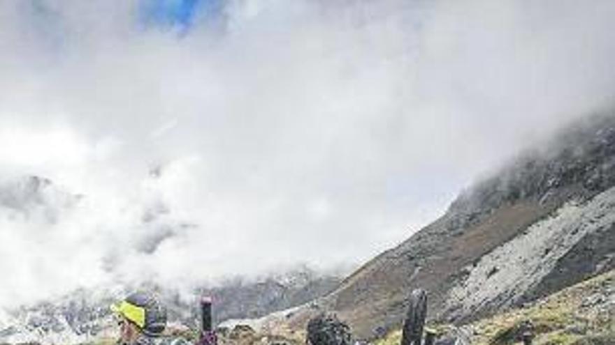 Los héroes Vallejo, Iñurrategi y Zabalza