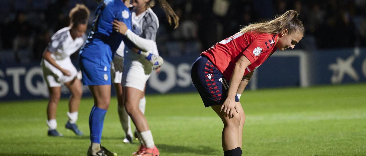 Fotos del Osasuna Femenino-Badalona de Copa de la Reina