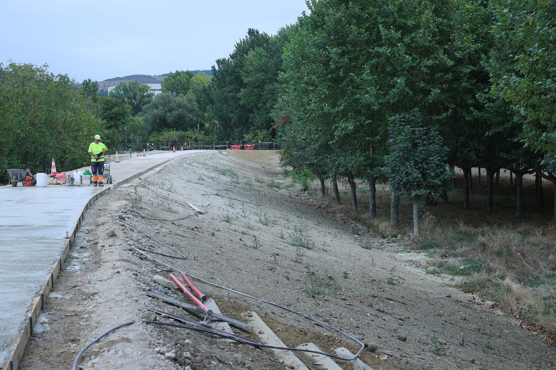 Fotos de la visita a las obras del parque de la Nopalera de Burlada