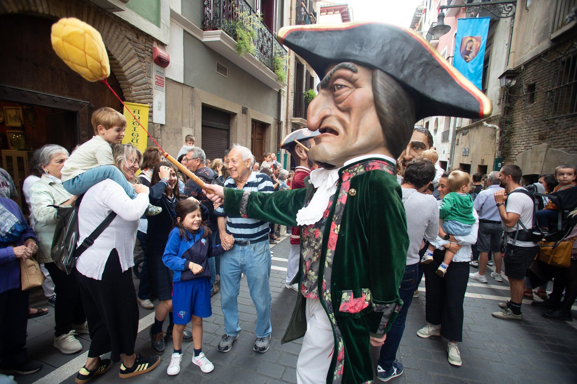 Fotos de la Comparsa de Gigantes