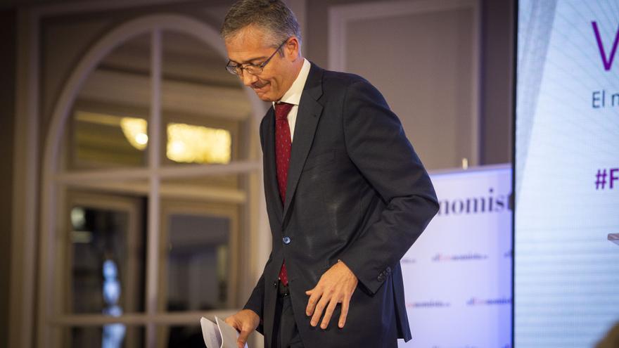 Llegó el Banco de España y mandó parar