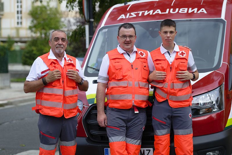 Castellers, gigantes y carrera popular en las Agorreko Santikutzak de Legazpi