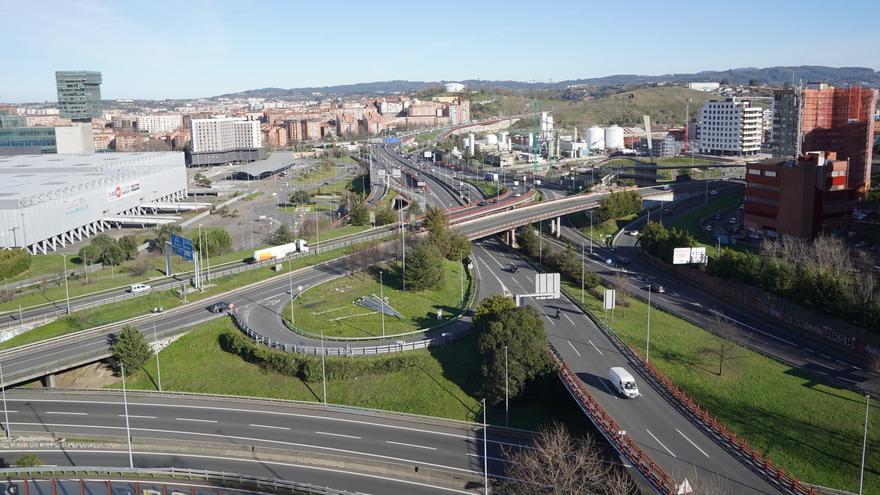 La Diputación valora cubrir el nudo de Cruces para reducir el ruido del tráfico
