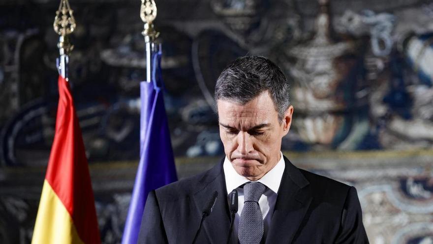Sánchez asume la "gravedad" de la investigación al PSOE y descarta un adelanto electoral