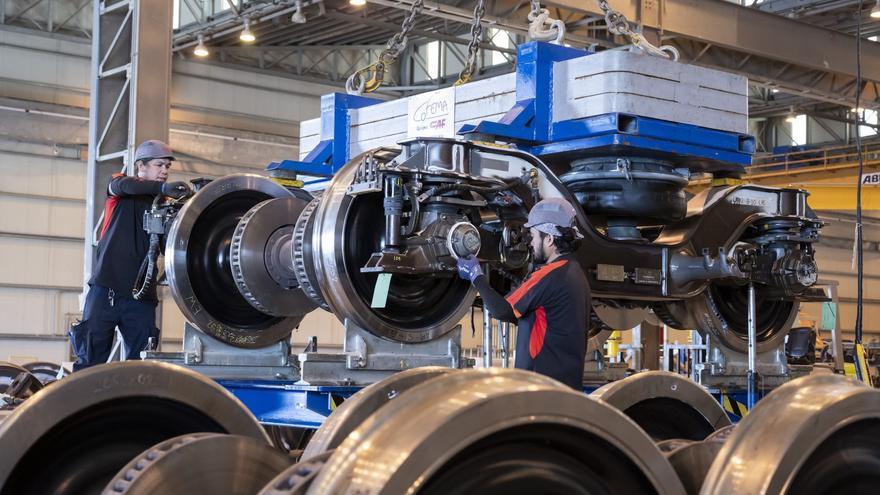 El material de transporte mantiene en crecimiento a la industria guipuzcoana