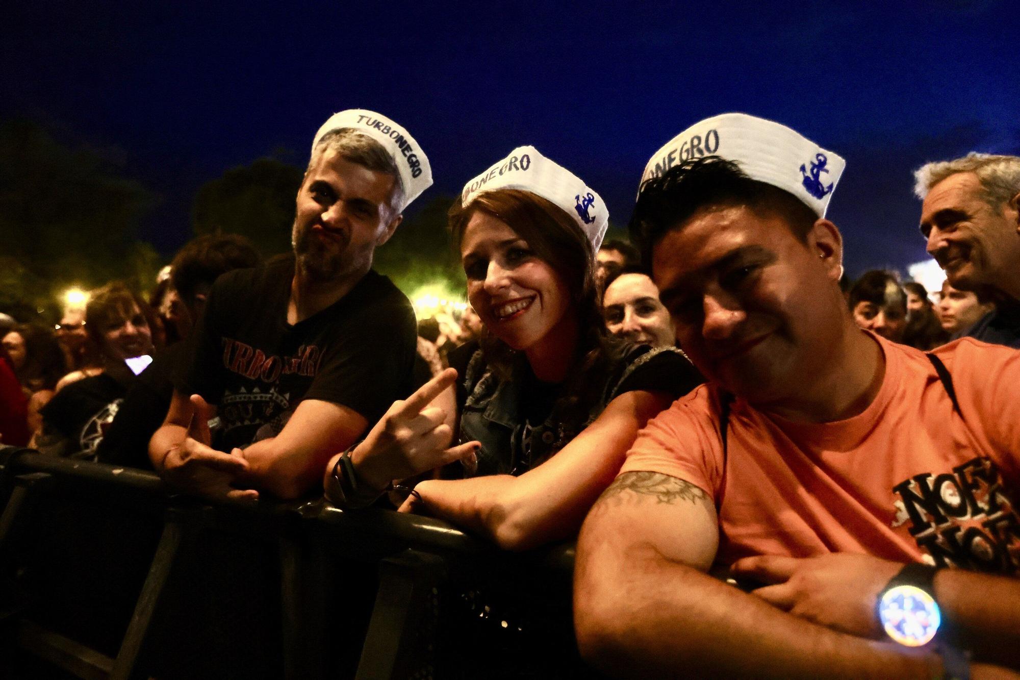 En imágenes: Así están siendo los conciertos de este viernes en el Azkena Rock Festival