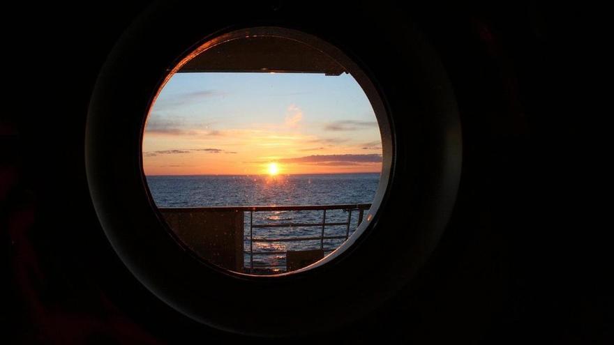 Un navarro, entre los navegantes del Barco de la Juventud Mundial entre Bangkok y Tokio