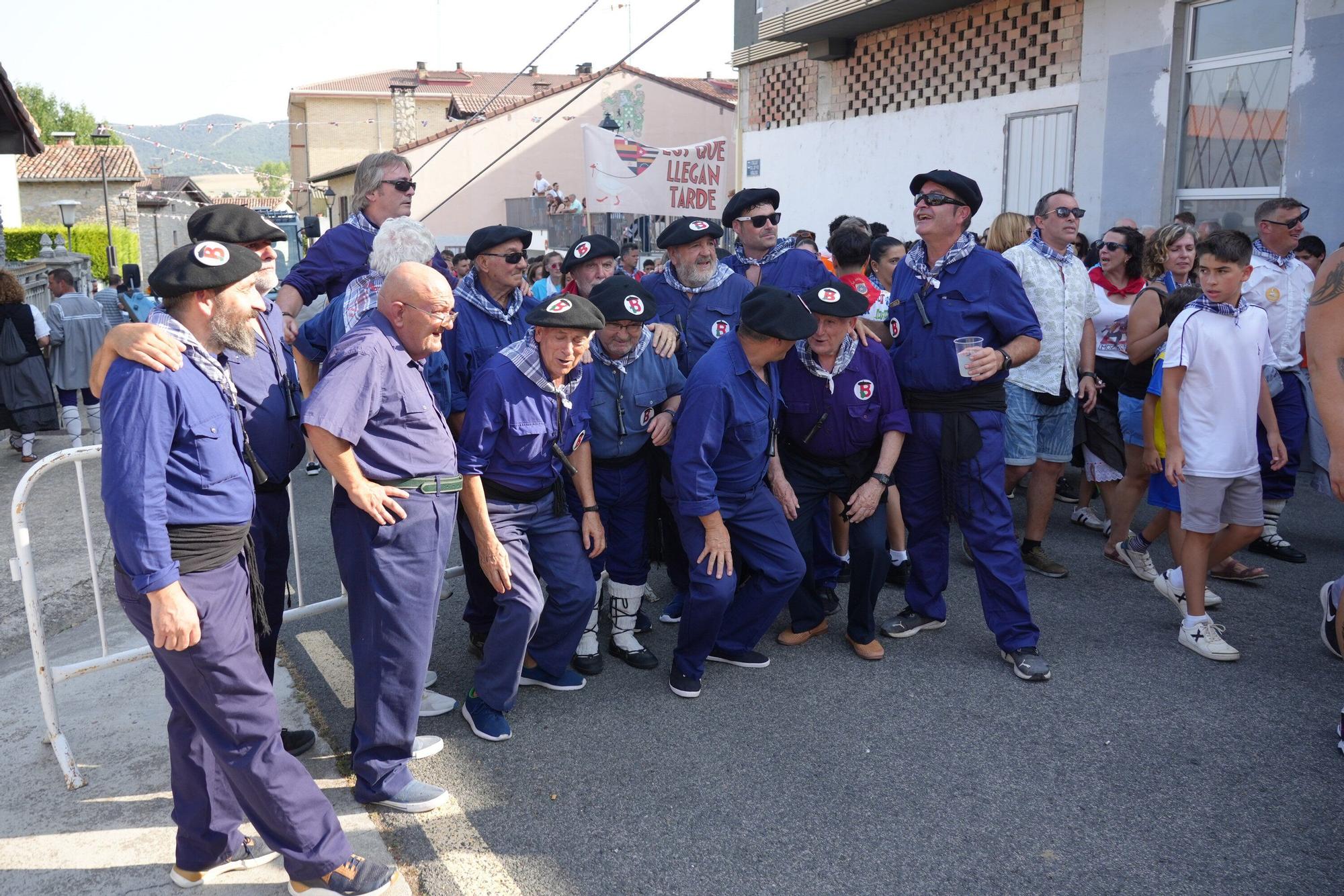 En imágenes: El Brujo abre las fiestas de Nanclares de la Oca