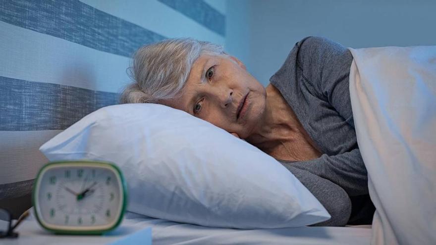 ¿Por qué con la edad el sueño se vuelve cada vez más ligero?