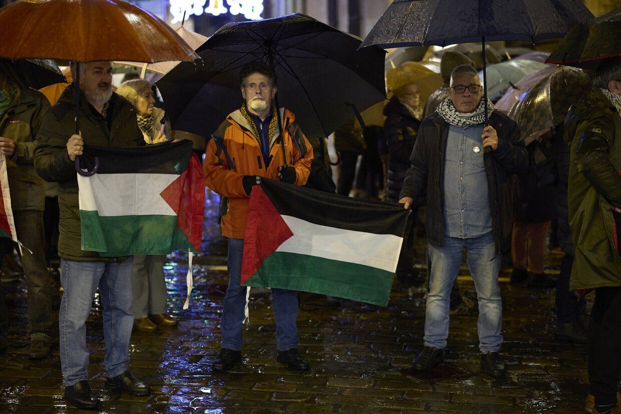 El colectivo BDZ se concentra en solidaridad con el pueblo palestino