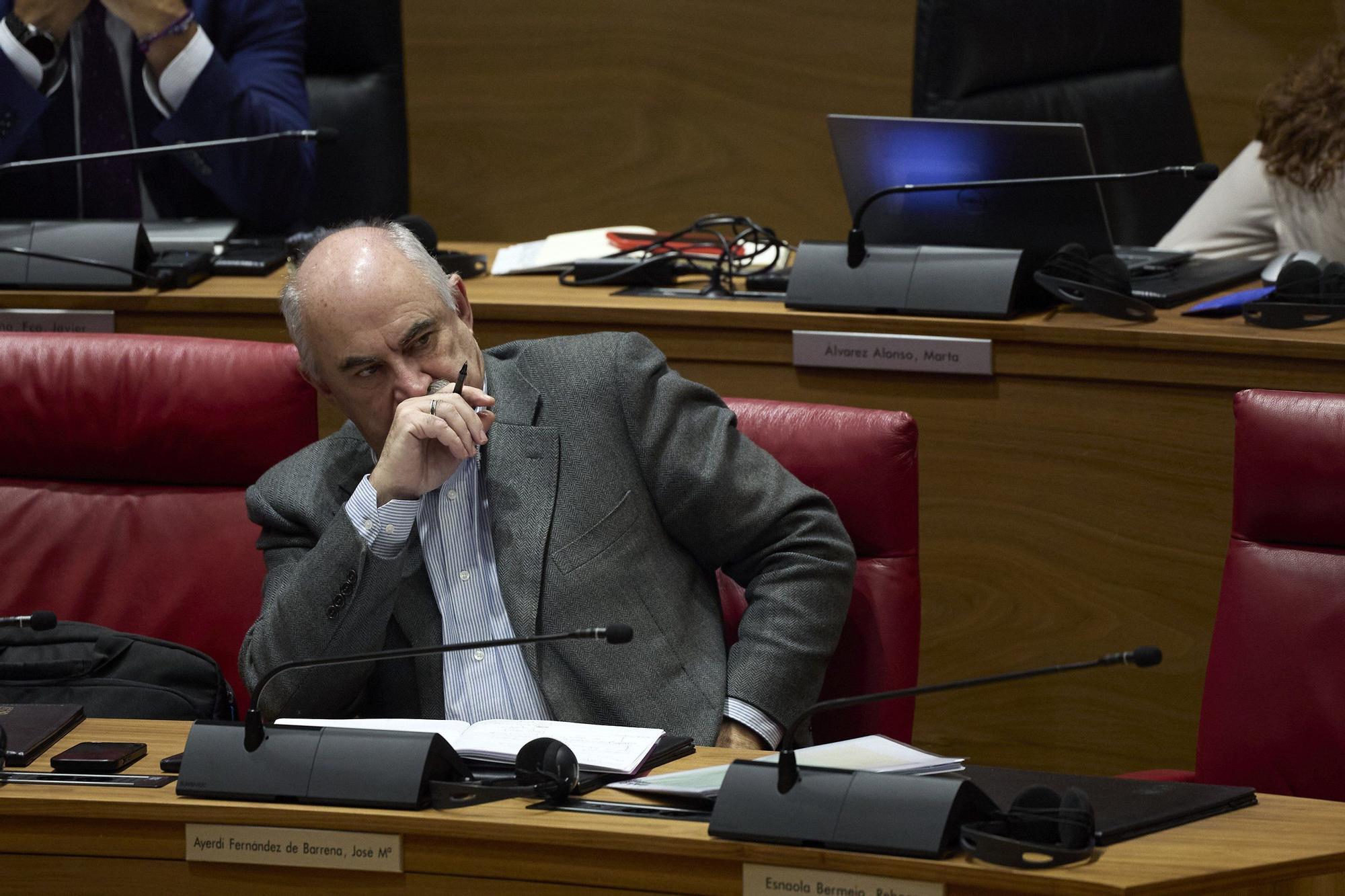 Fotos del pleno del Parlamento de Navarra del jueves 30 de octubre