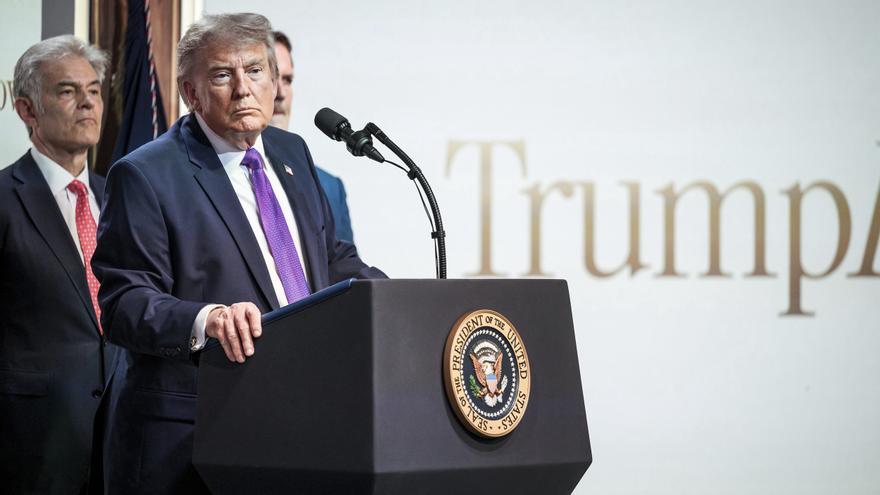 Trump augura un acuerdo con Irán “muy pronto” entre planes de cambio de régimen