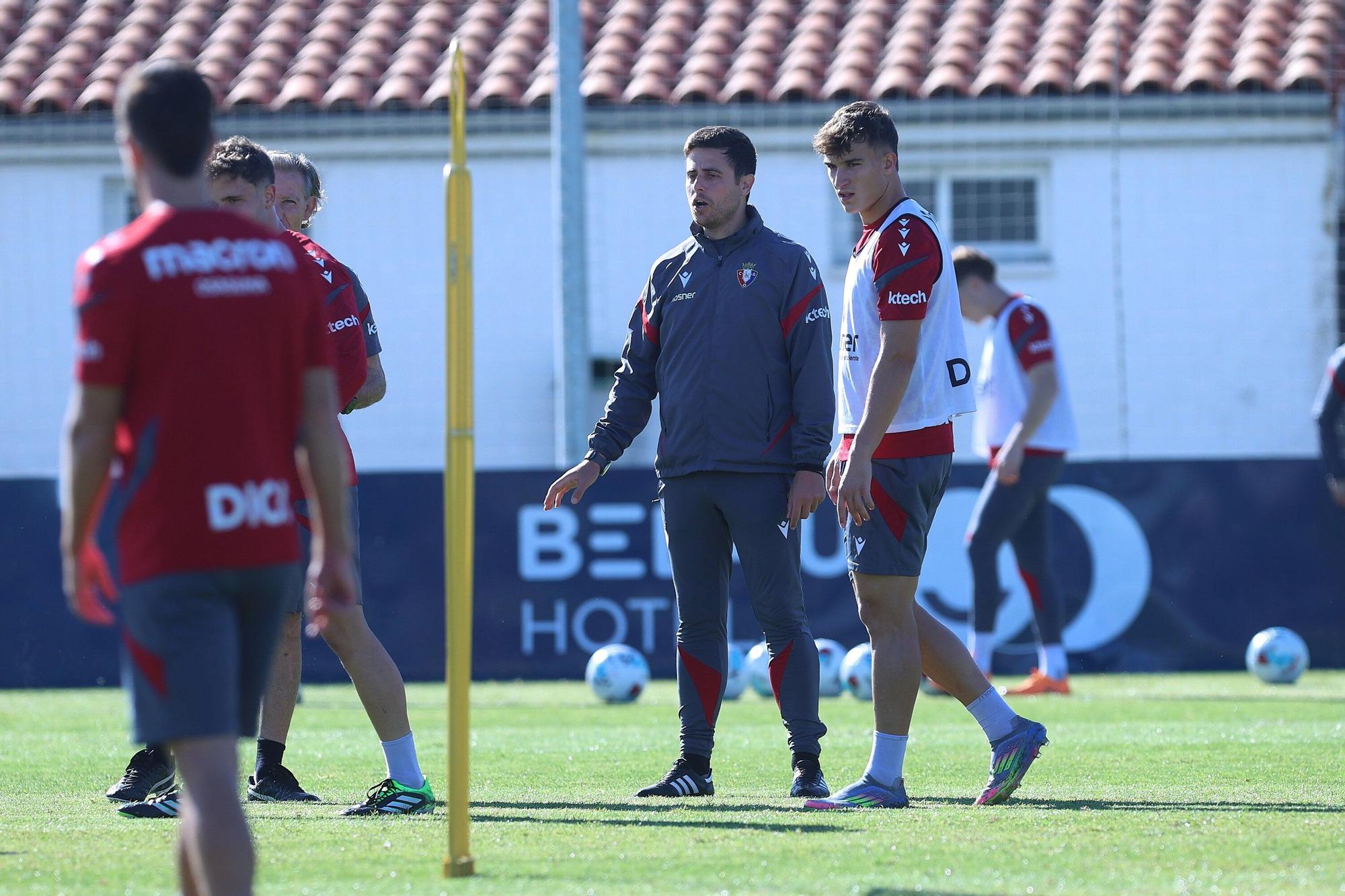 Fotos del entrenamiento de Osasuna (miércoles 8 de octubre de 2025)