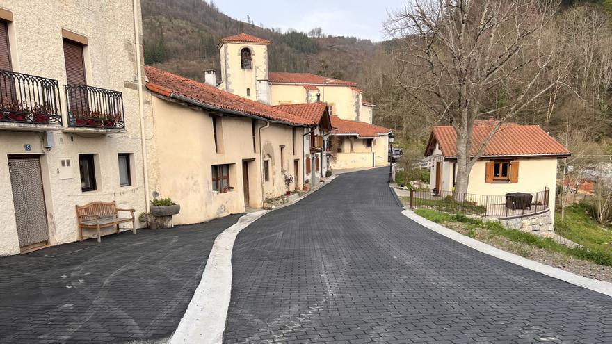 Beasain invierte más de 700.000 euros en modernizar el barrio de Garin