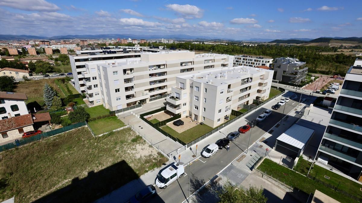 Bloques de pisos en Goikolarra.