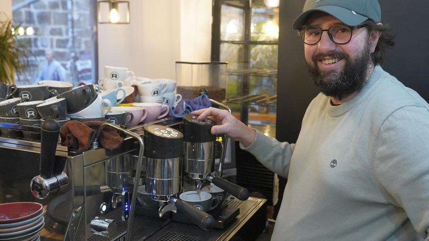 Un café con leche a partir de 3,5 euros: ¿vale lo que cuesta?