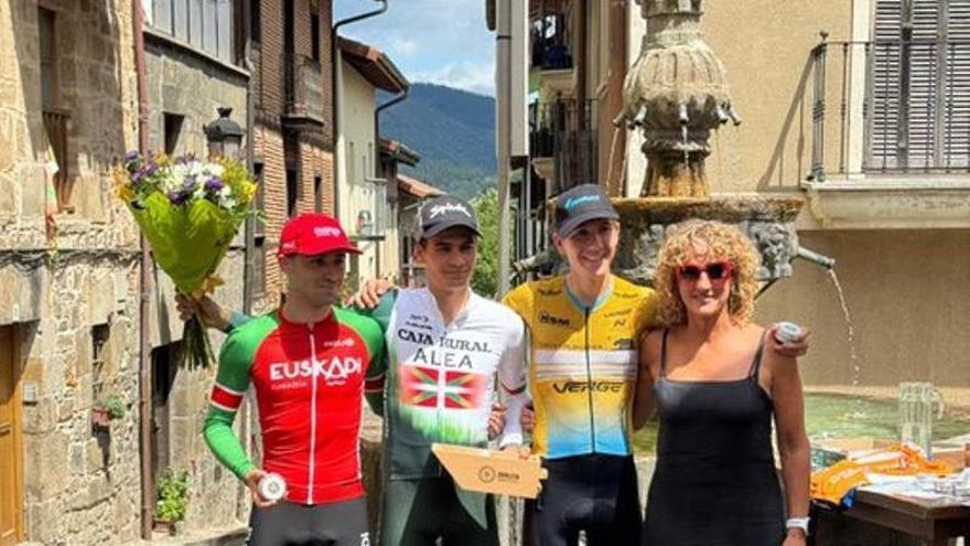 Doble éxito para el ciclismo alavés este fin de semana
