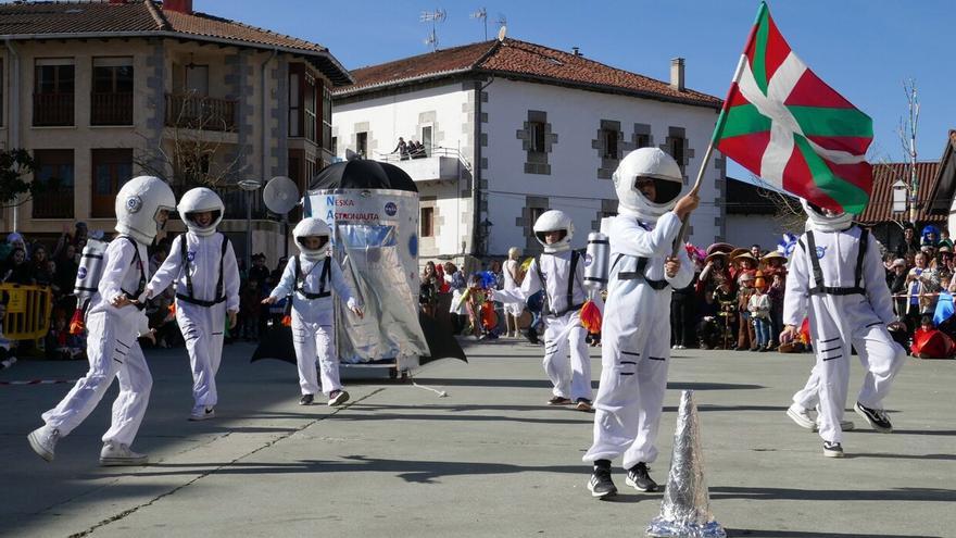 Sol radiante para celebrar el carnaval en Lekunberri