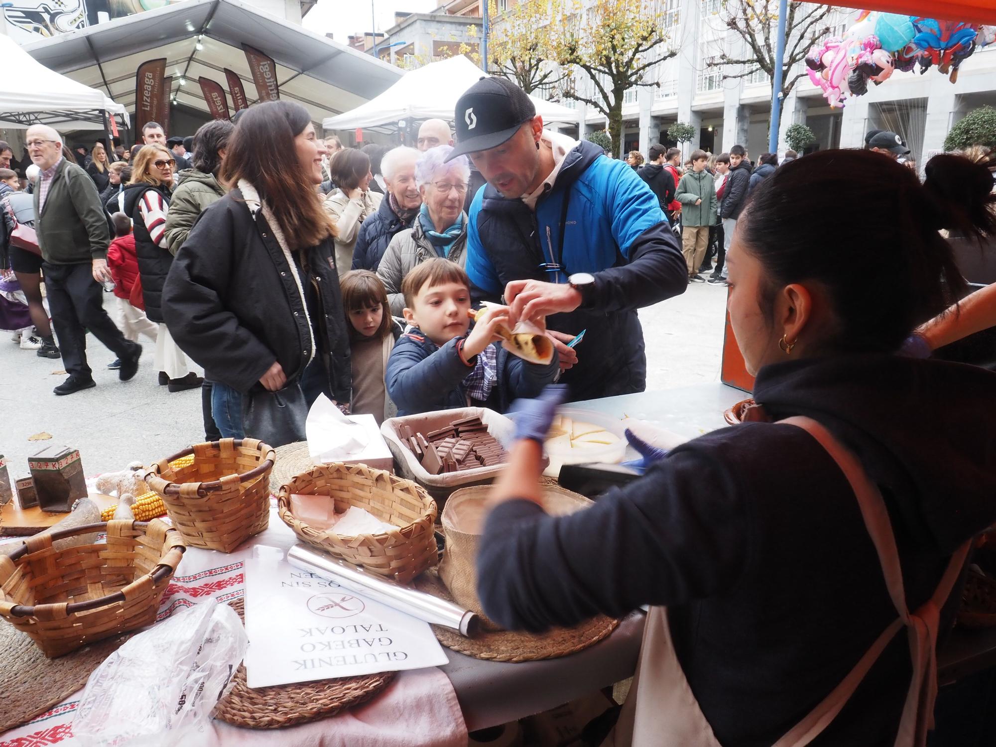La Kontzezio Azoka de Mendaro, en imágenes
