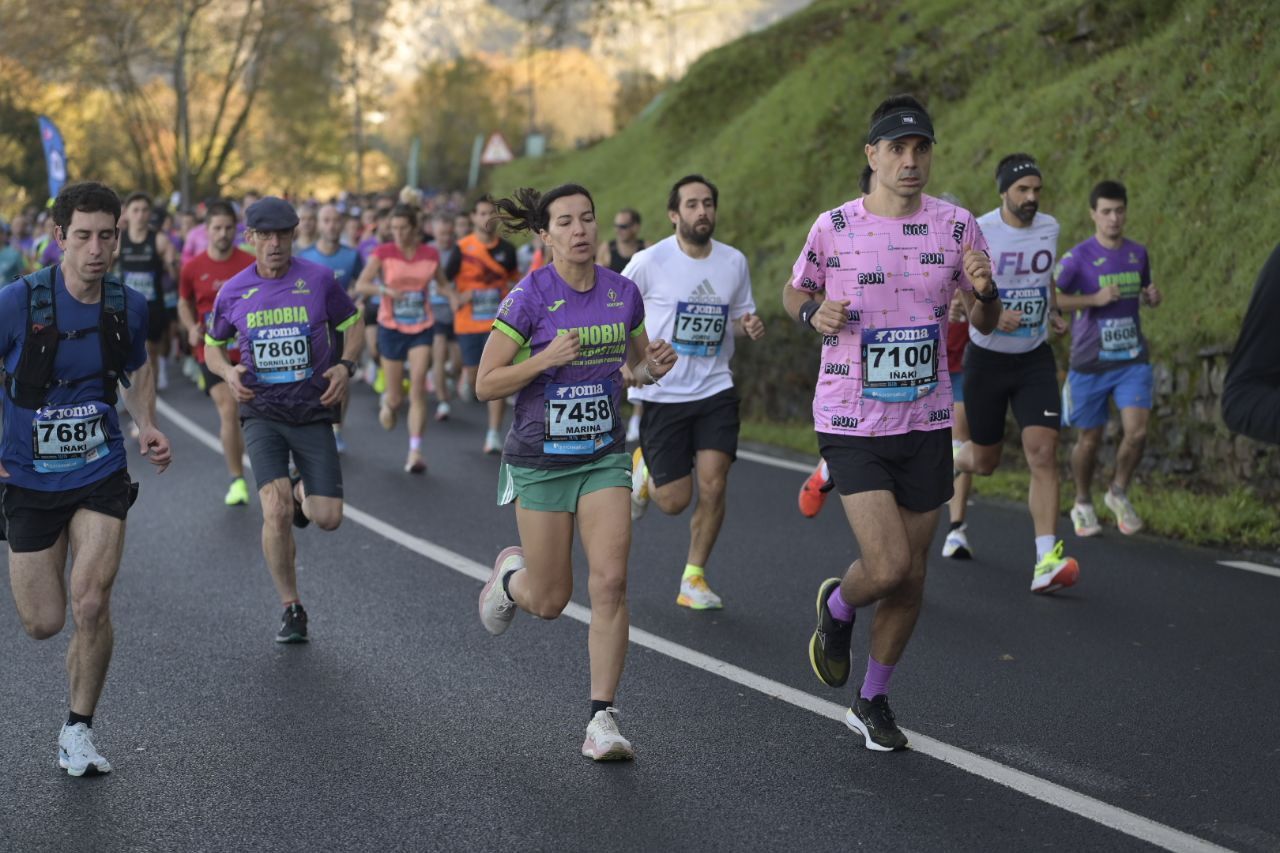 Ilusión y concentración en la salida de la Behobia-San Sebastián