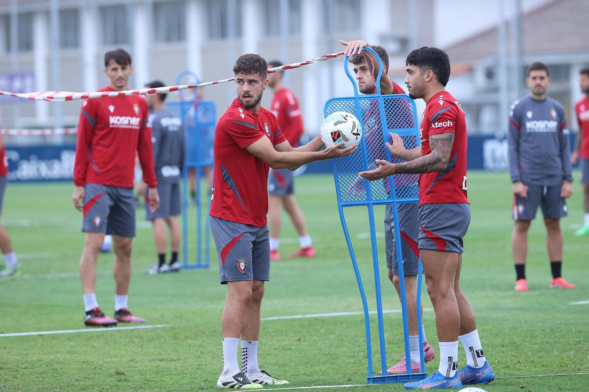 Entrenamiento de Osasuna a dos días del partido ante el Espanyol en Barcelona
